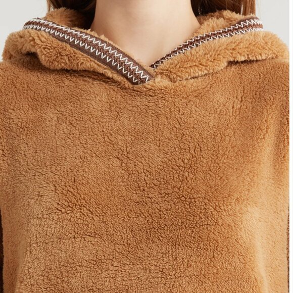 UGG Fluff Oversized Hoodie – Unisex S/M – Chestnut – NWT - Picture 4 of 12
